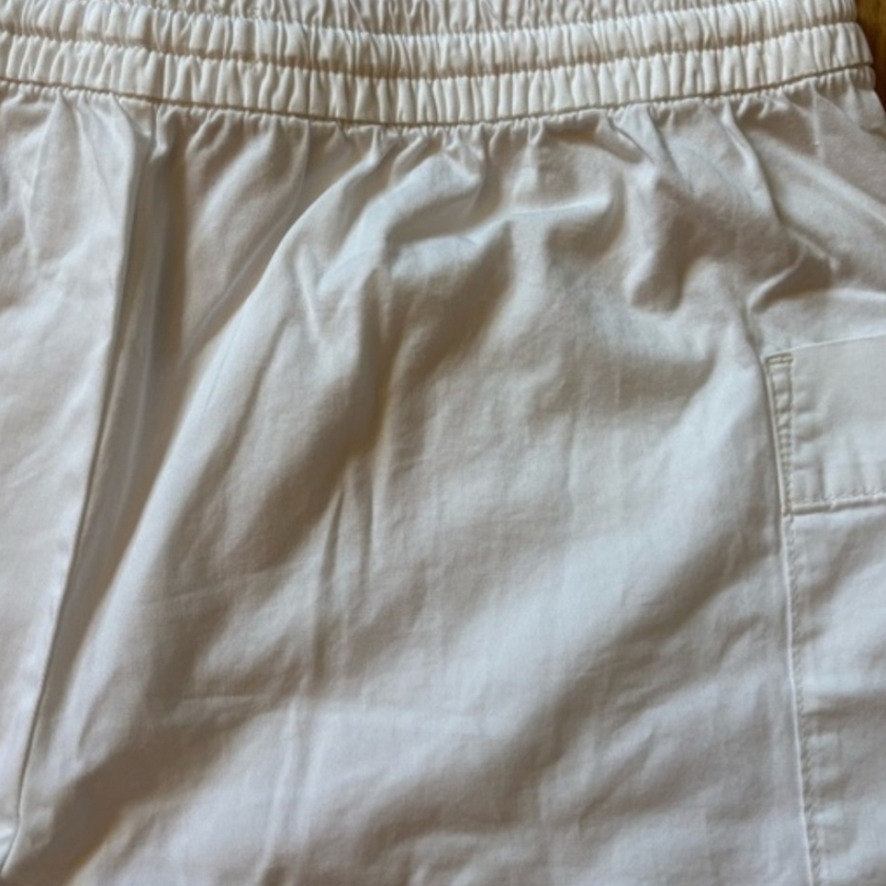 NEW Everlane Easy Patch Pocket White Organic Cotton Shorts M-L - Picture 4 of 7